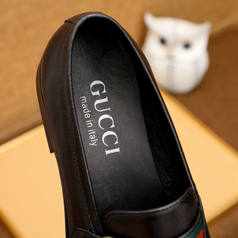 Gucci Leather Shoes